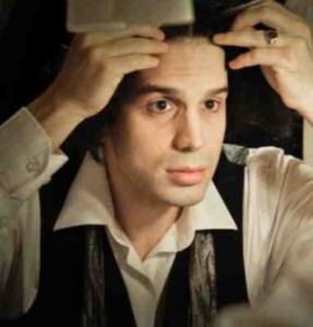 manos karatzogiannis